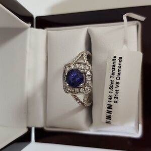 Tanzanite and Diamond Ring